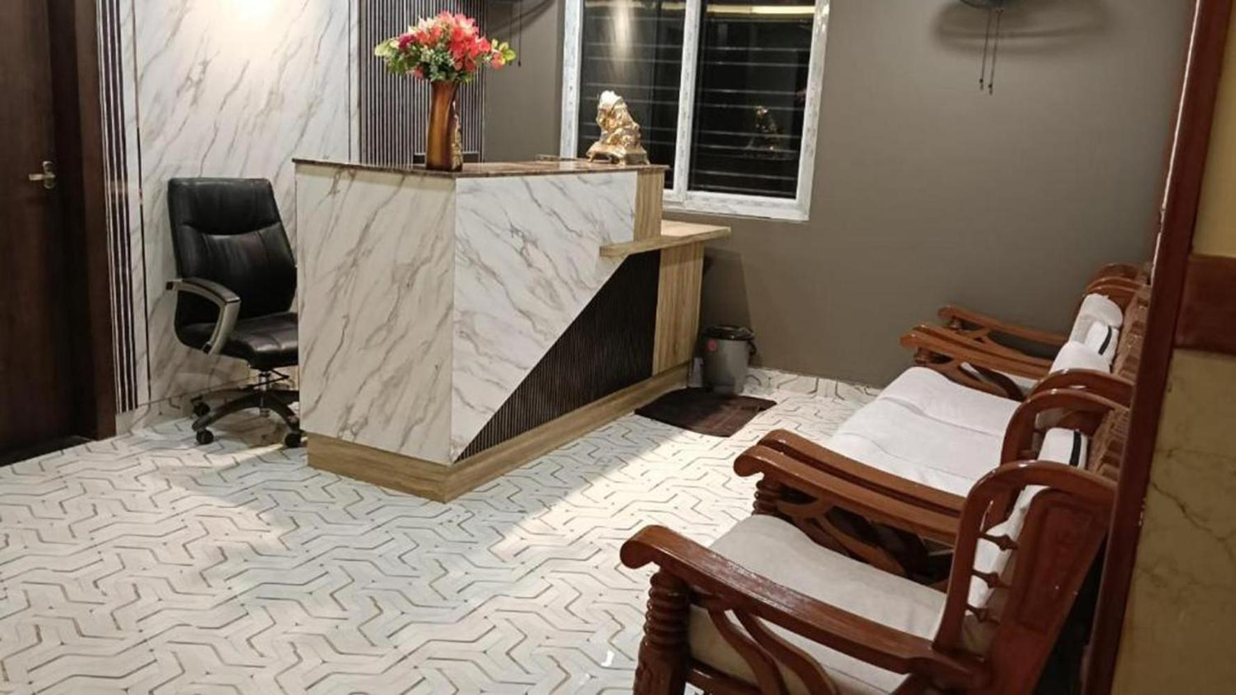 Sree Mahalakshmi Residency By K Hotels Virudunagar ภายนอก รูปภาพ