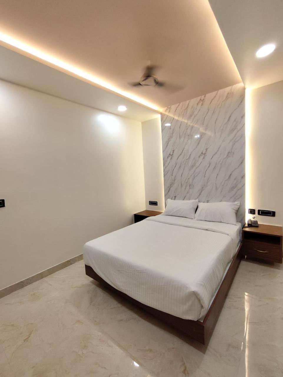 Sree Mahalakshmi Residency By K Hotels Virudunagar ภายนอก รูปภาพ
